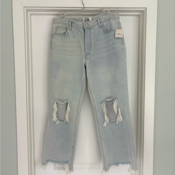 NWT Free People Maggie Mid Rise Distressed Jeans Size 28 - Picture 2 of 8